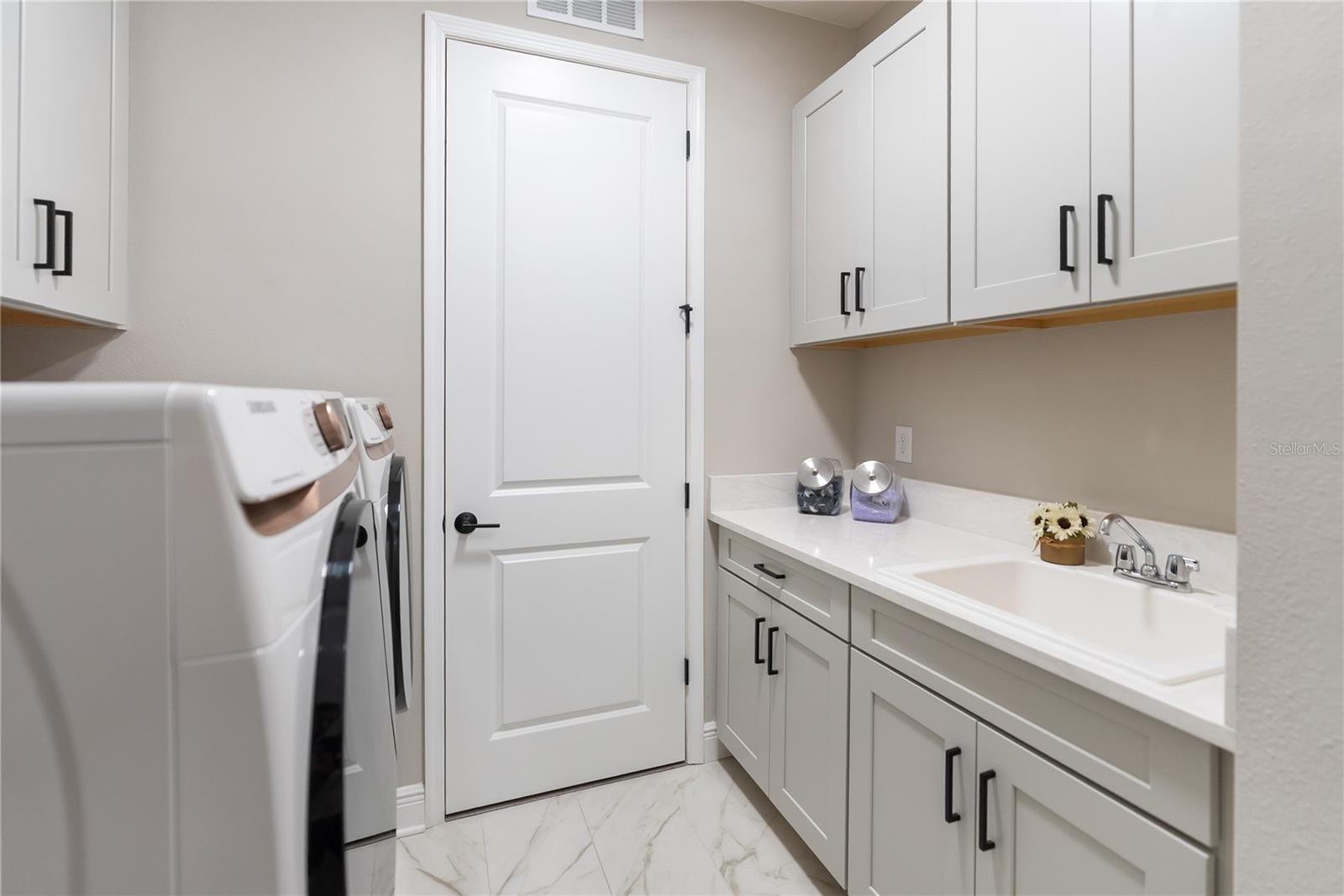 SWEETWATER AT LAKEWOOD RANCH PH I & II - Residential
