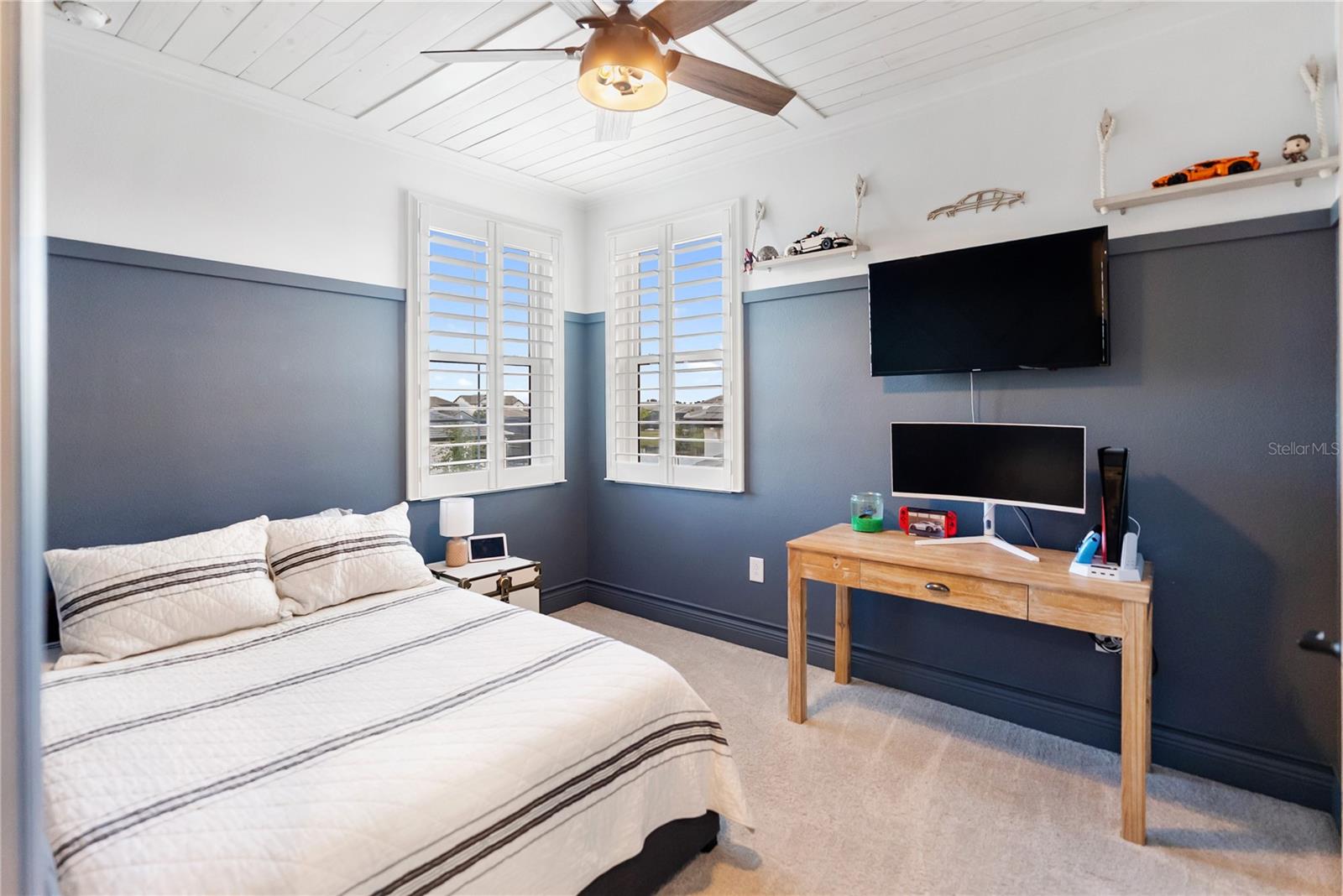 SWEETWATER AT LAKEWOOD RANCH PH I & II - Residential