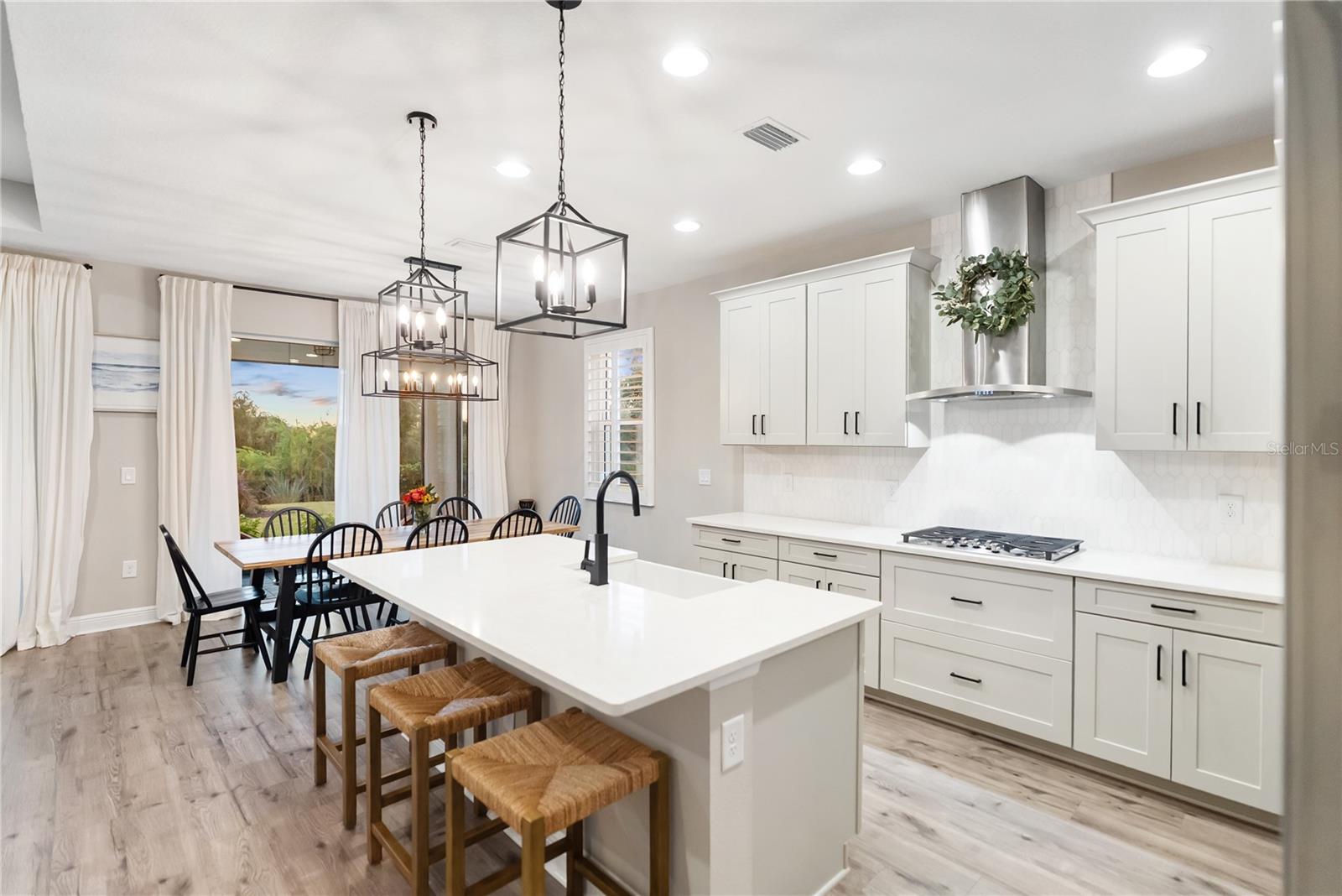 SWEETWATER AT LAKEWOOD RANCH PH I & II - Residential