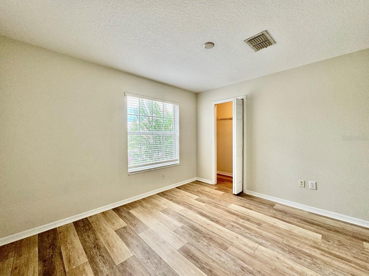 HAMMOCKS - Residential Lease