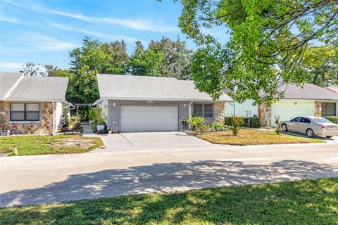 Photo of 16 Golfview Court, Homosassa, FL 34446 (MLS # OM723496)