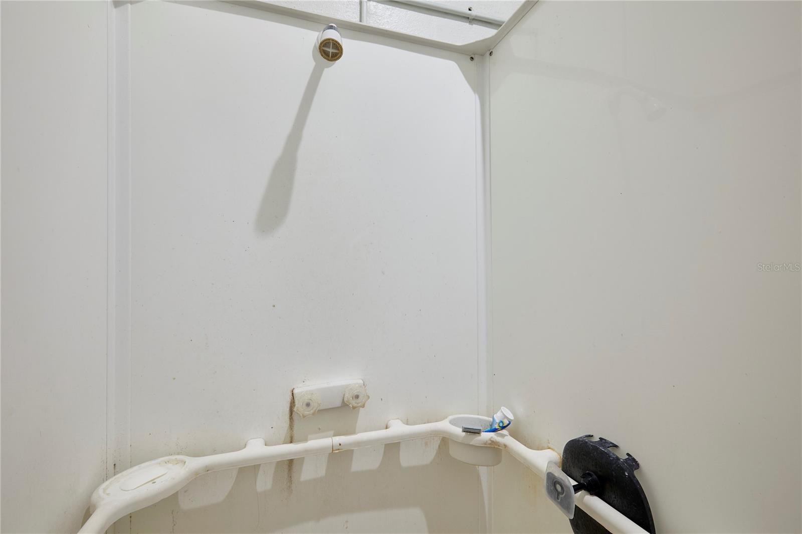 SHARP & TURNERS ADD TO BRADENTON - Commercial Sale