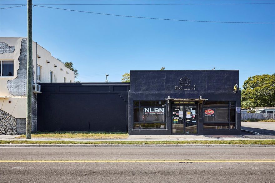 Exciting Opportunity: Prime Commercial Building for Sale in Bradenton! 
Location: Situated in the heart of Bradenton's thriving Sarasota commercial district, this expansive 2,895 sq ft building offers unparalleled visibility and accessibility.
Prime Location: Surrounded by popular businesses and easily accessible from major roads.
Spacious Layout: Perfect for retail, office space, or mixed-use development; versatility to fit various business needs.
Ample Parking: Convenient parking available to accommodate both employees and clients.
Decent Foot Traffic: Benefit from the hustle of nearby establishments, maximizing exposure for your business.
Investment Potential: Ideal for business owners and investors looking to capitalize on the flourishing local market.
Don’t miss out on this incredible investment opportunity! Contact us today to schedule a viewing and explore the potential this property holds for your future.