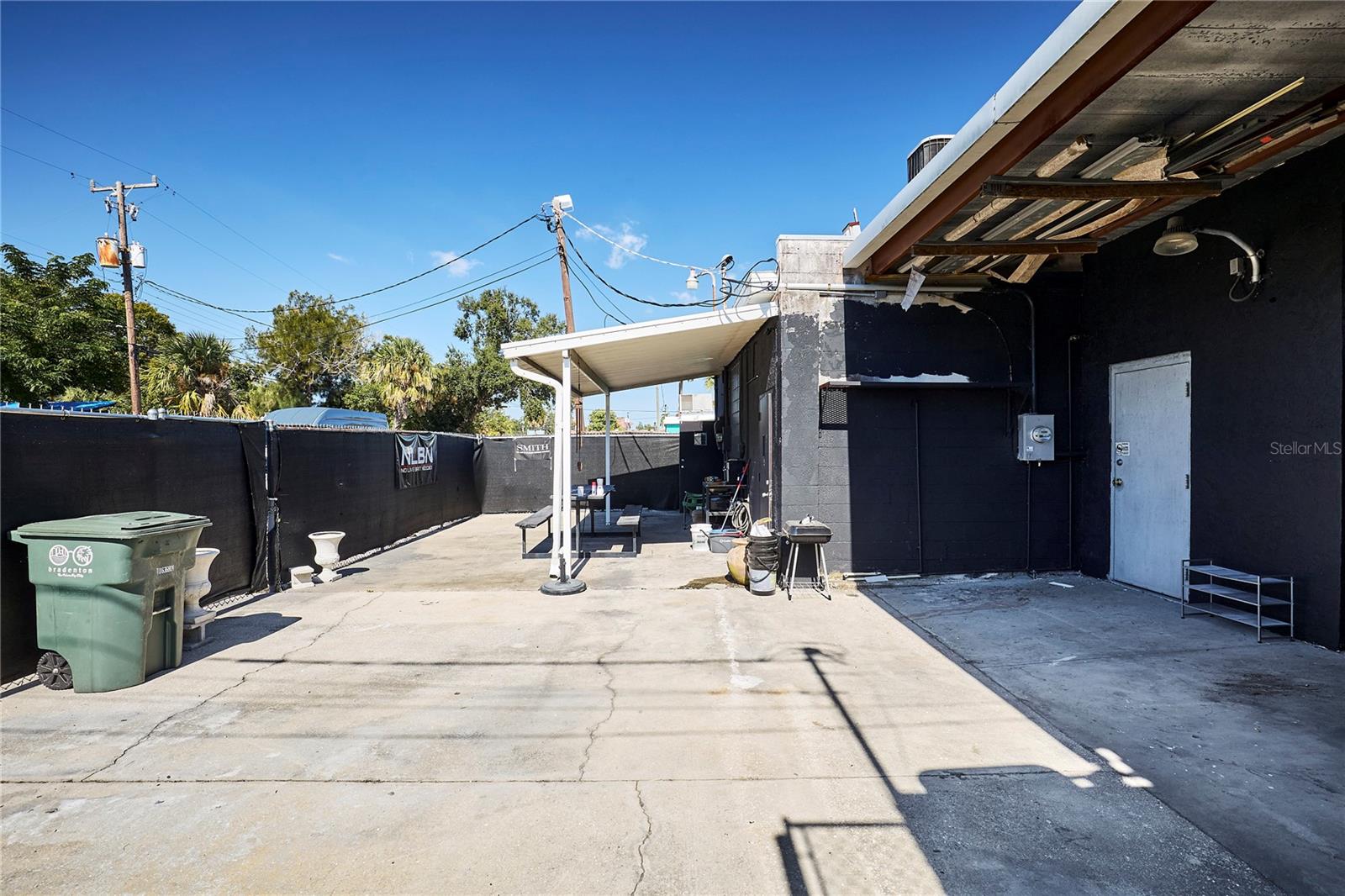 SHARP & TURNERS ADD TO BRADENTON - Commercial Sale