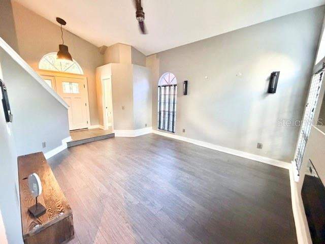 Photo of 10604 Satinwood Circle, Orlando, FL 32825 (MLS # O6453894)