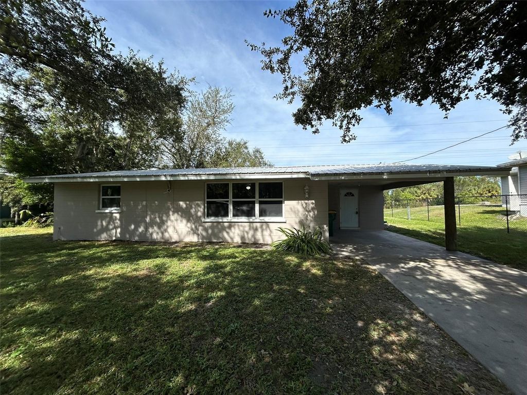 Photo of 4722 Fairway Drive S, Punta Gorda, FL 33982 (MLS # C7517602)