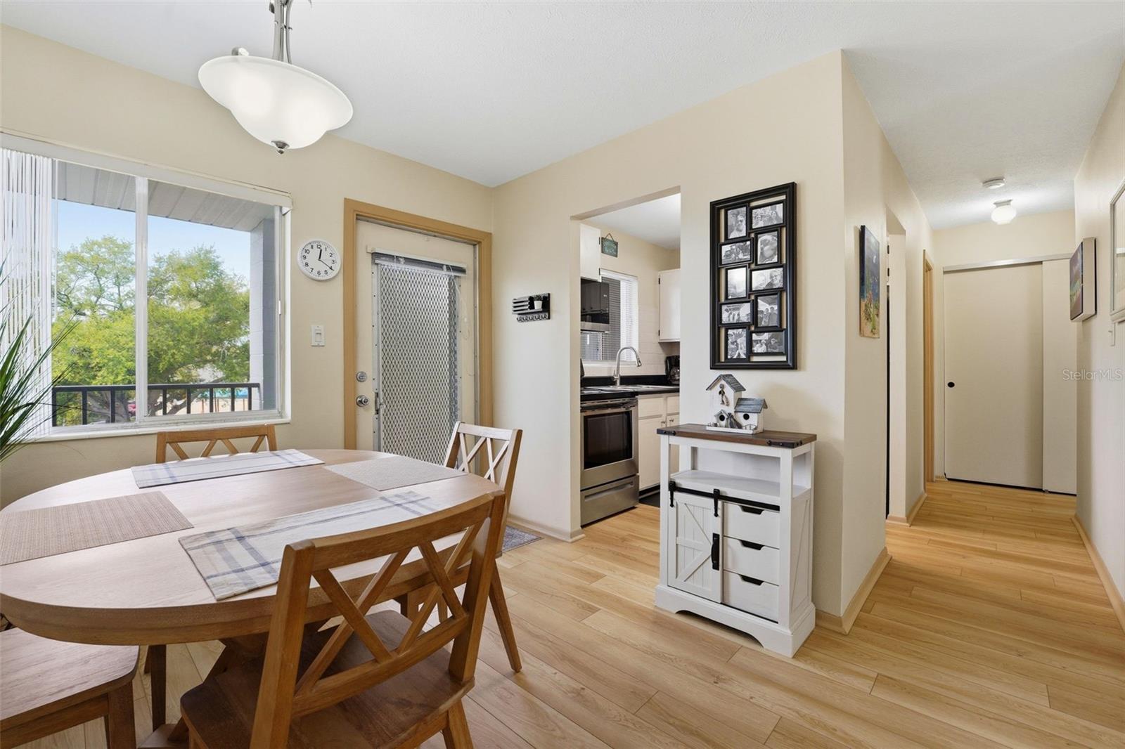 THE FOURTH BAYSHORE - Residential