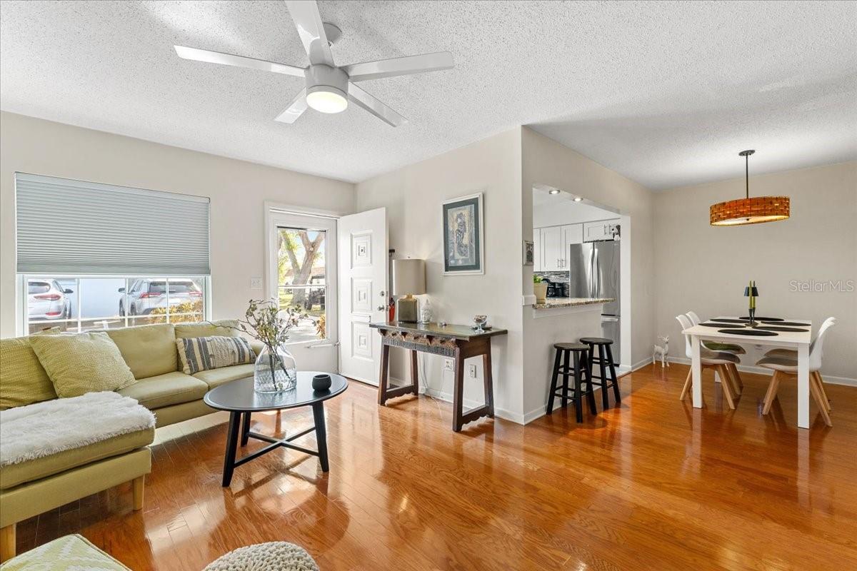 266 SKY LOCH DRIVE W