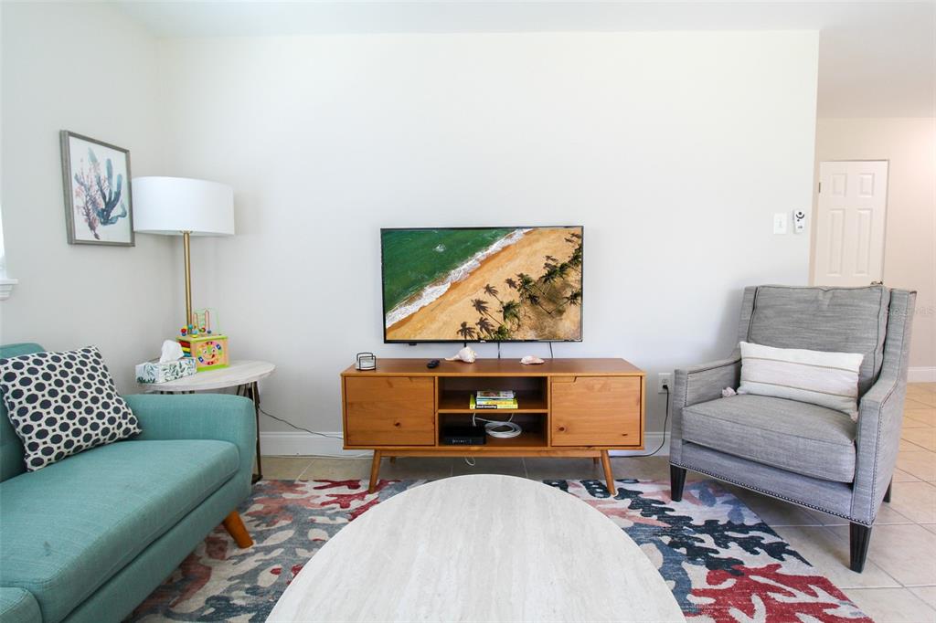 RIDGEWOOD ESTATES 01ST ADD - Residential Lease