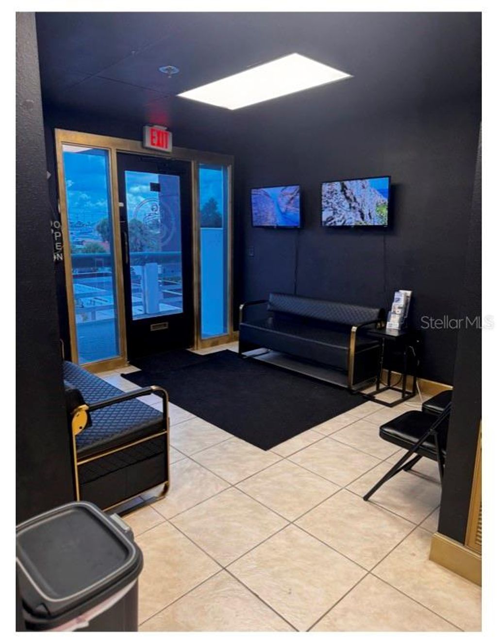Photo of 1460 S Mccall Road #F2, Englewood, FL 34223 (MLS # D6143514)
