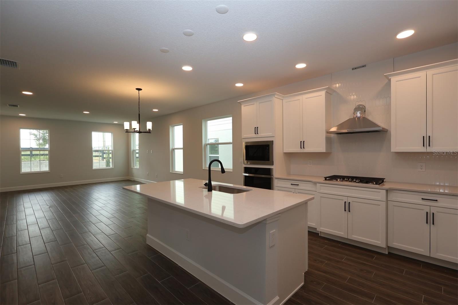 17353 BEACHGRASS ALLEY