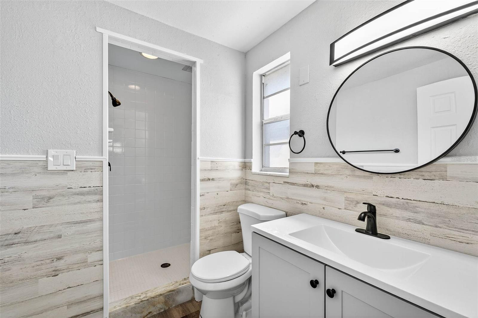 CRESTRIDGE 2ND ADD - Residential