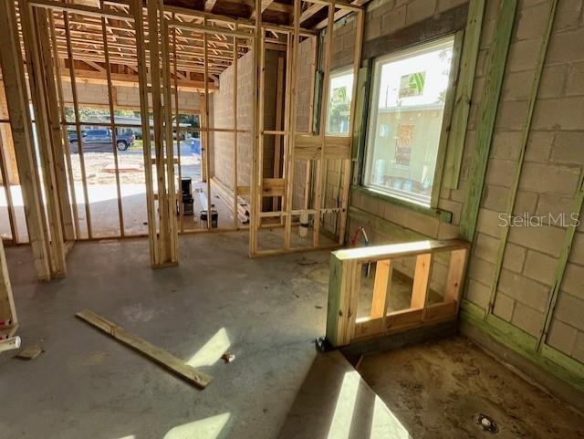 PARK MANOR - Residential