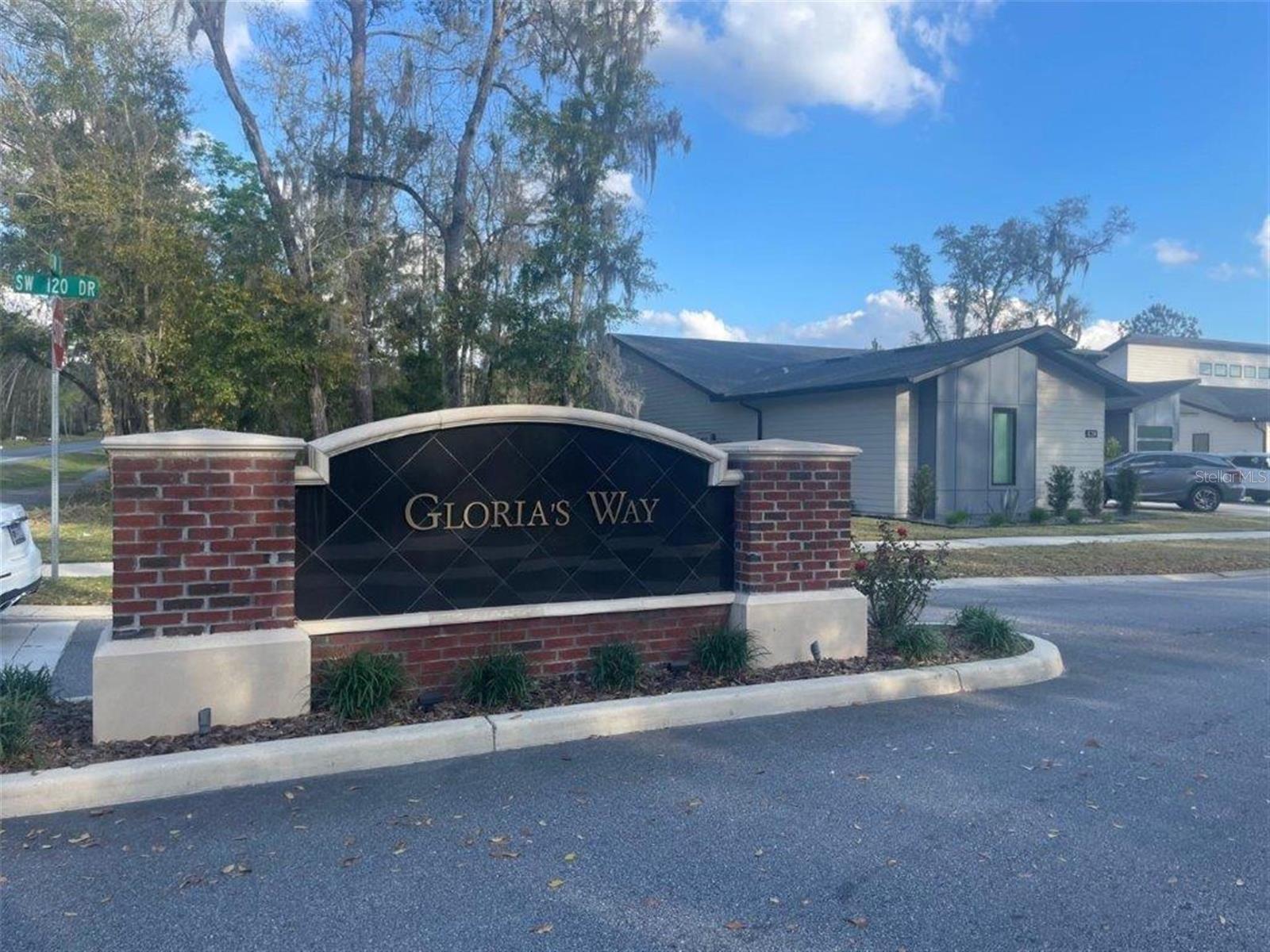 989 SW 120 WAY