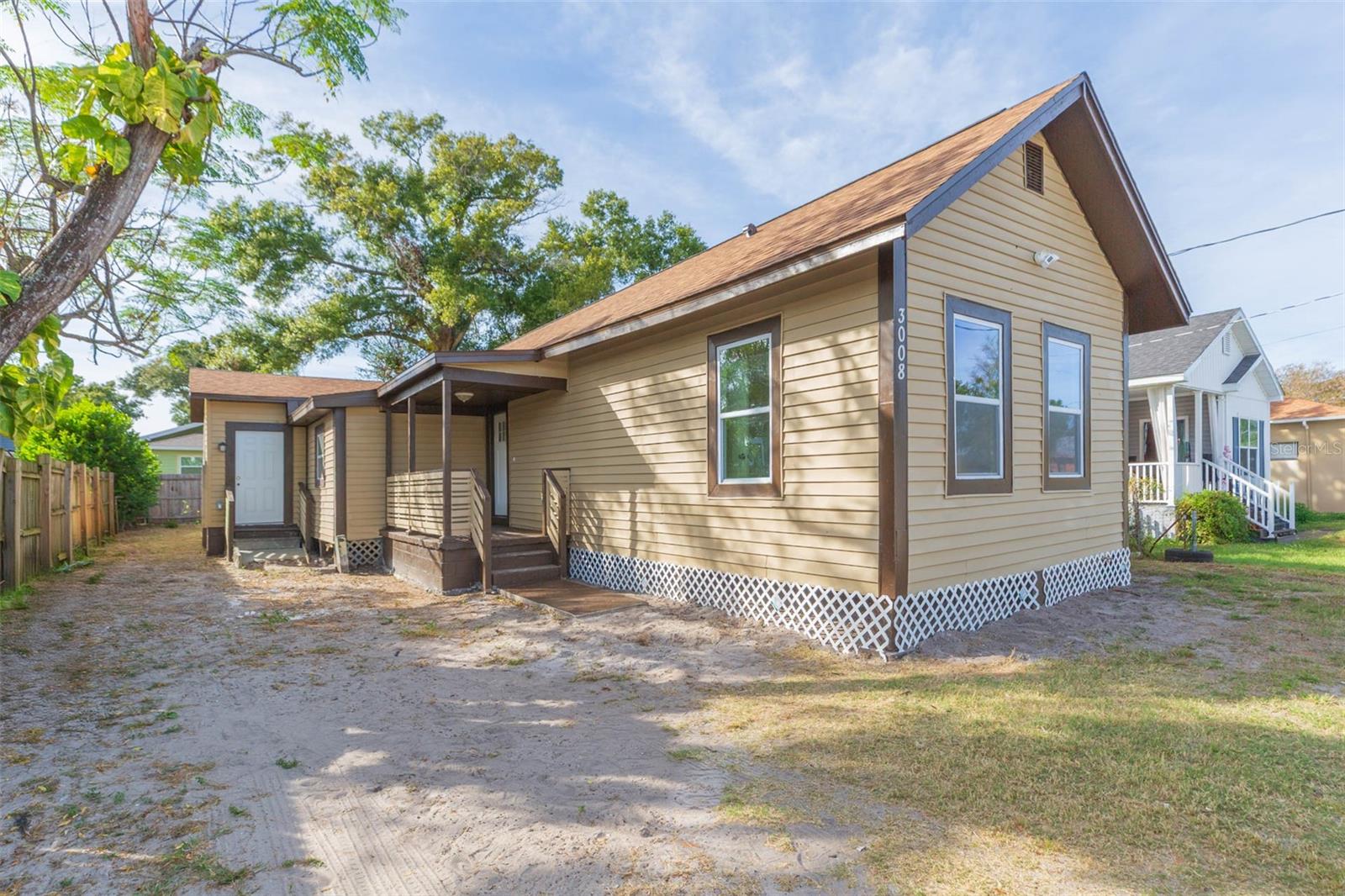 KNOWLES - Residential Lease