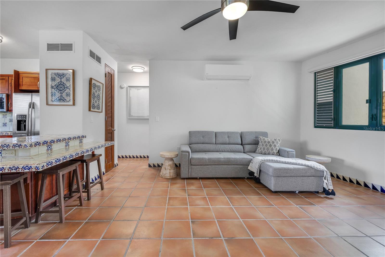 VISTAS DEL CACIQUE - Residential Lease