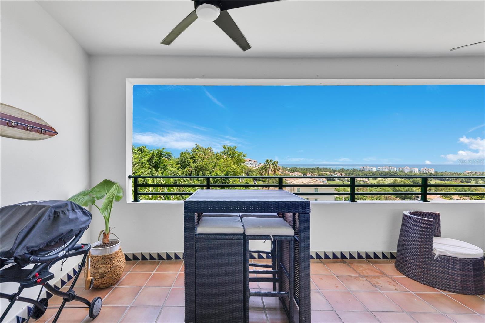 VISTAS DEL CACIQUE - Residential Lease