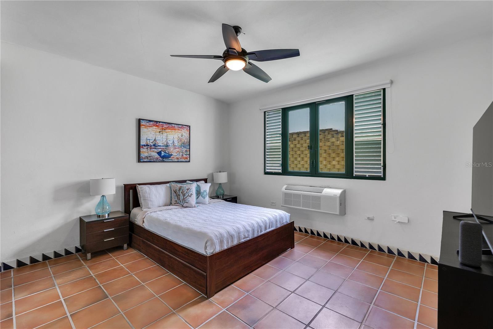 VISTAS DEL CACIQUE - Residential Lease