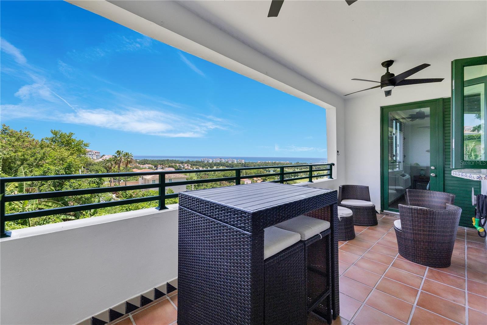 VISTAS DEL CACIQUE - Residential Lease