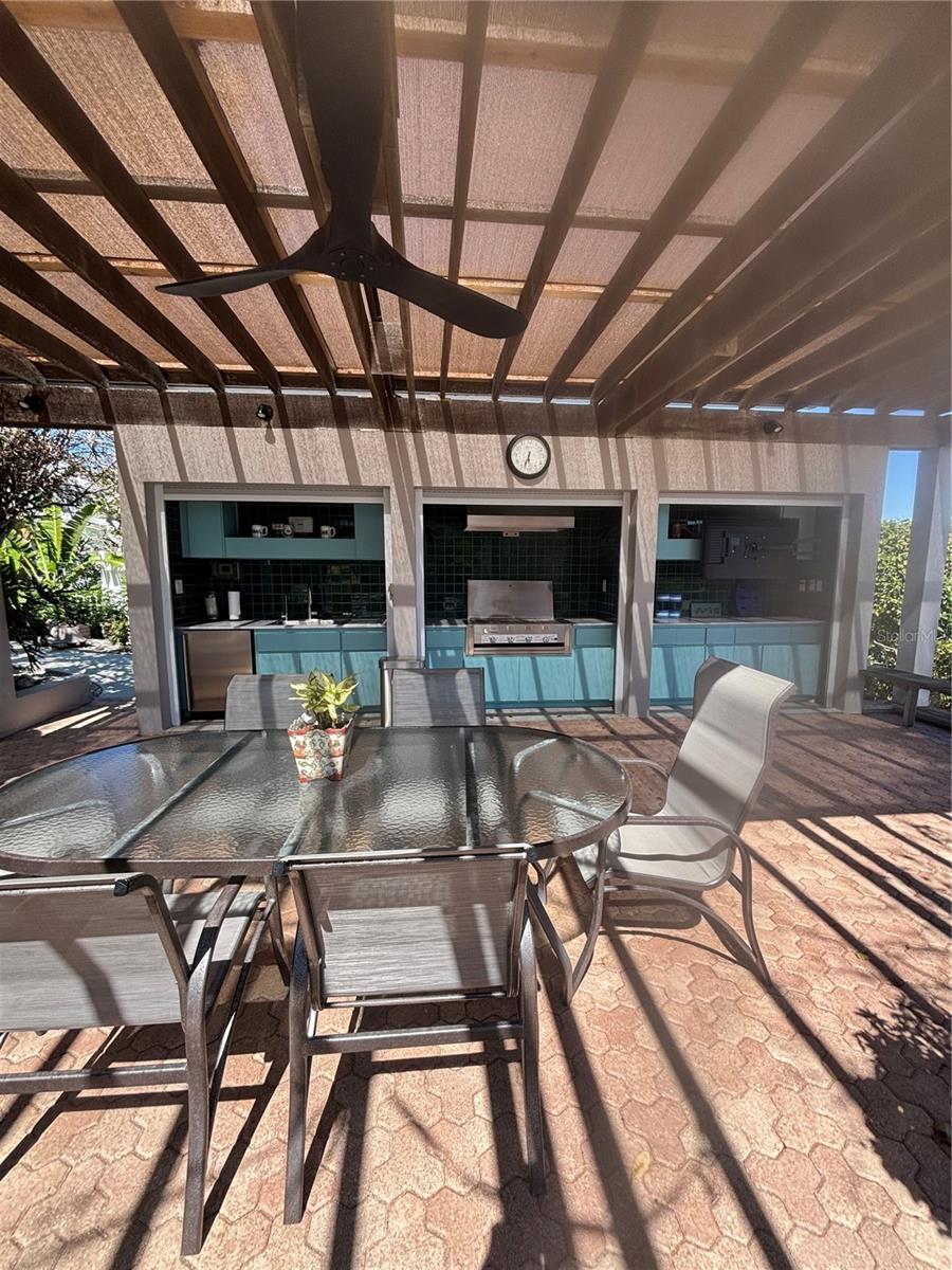 CASEY KEY - Residential