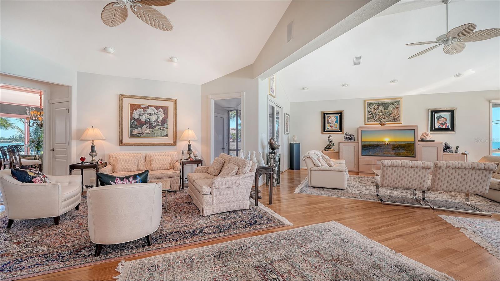 CASEY KEY - Residential