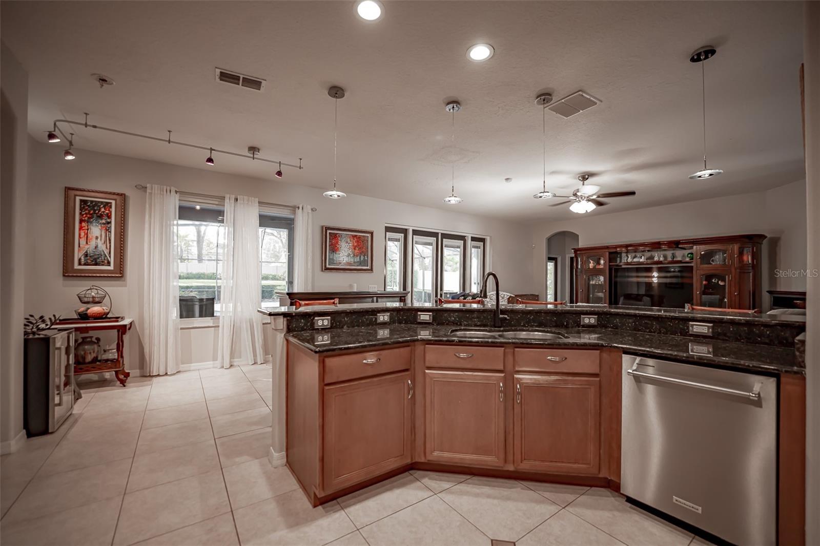 ROCK SPRINGS RIDGE - Residential