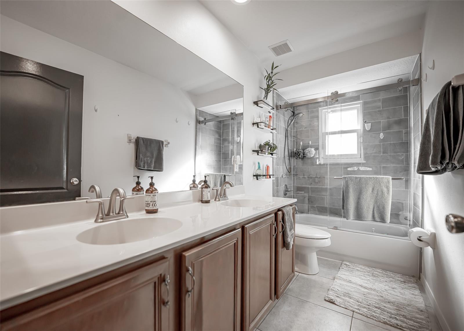 ROCK SPRINGS RIDGE - Residential