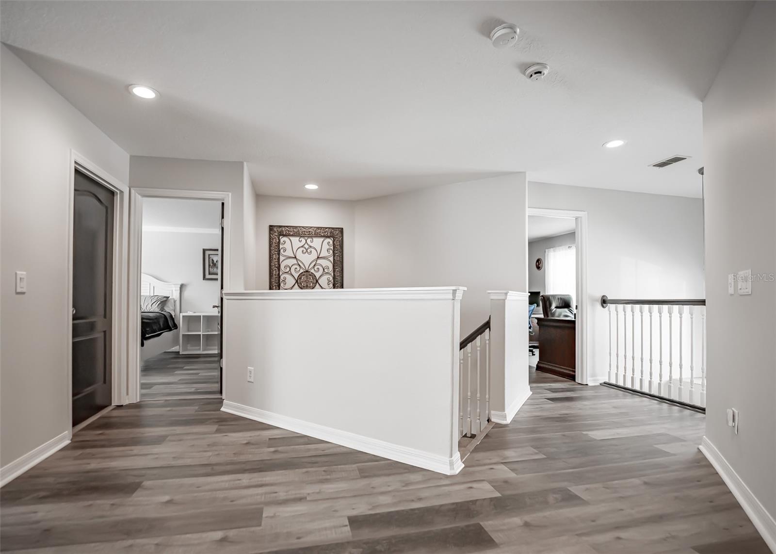 ROCK SPRINGS RIDGE - Residential