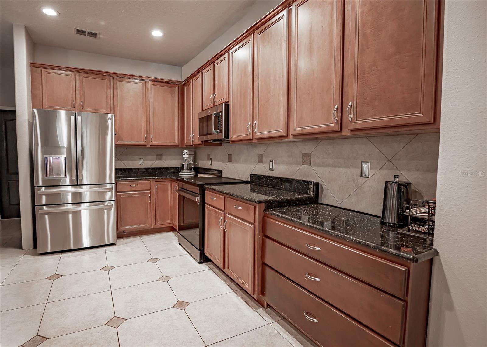 ROCK SPRINGS RIDGE - Residential