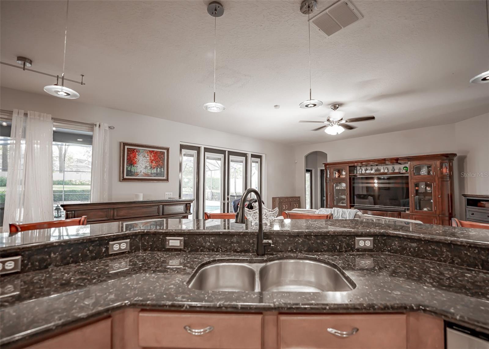 ROCK SPRINGS RIDGE - Residential