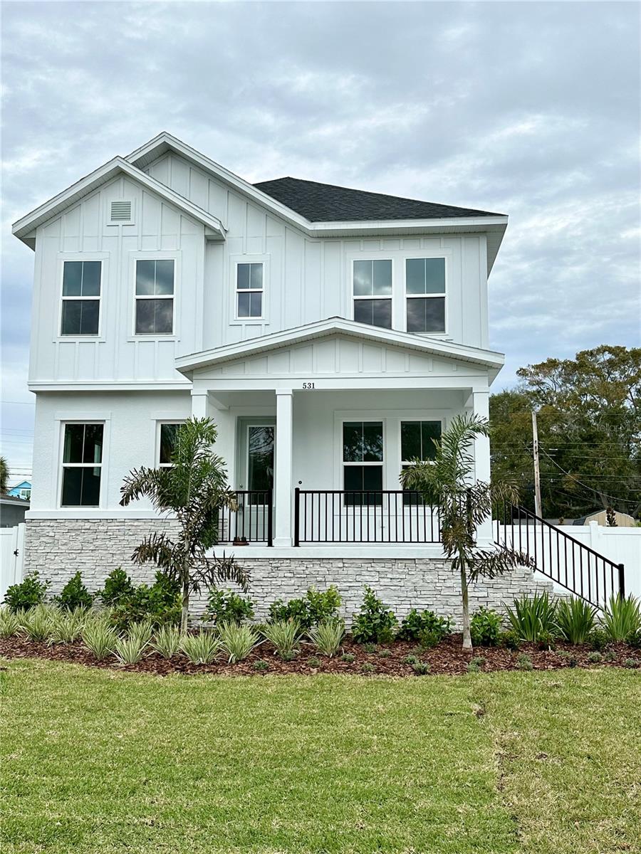 SNELL SHORES - Residential