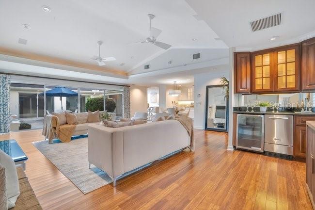 GREEN OAKS REP - Residential