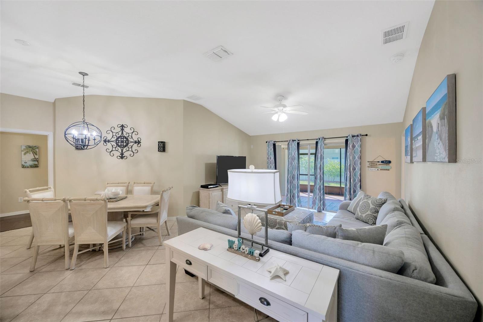 15430 LONG CYPRESS DRIVE, RUSKIN, FL, 33573 4 15430 LONG CYPRESS DRIVE