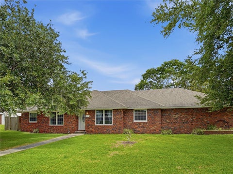 Photo of 2685 Robin Avenue, Kissimmee, FL 34744 (MLS # S5151844)