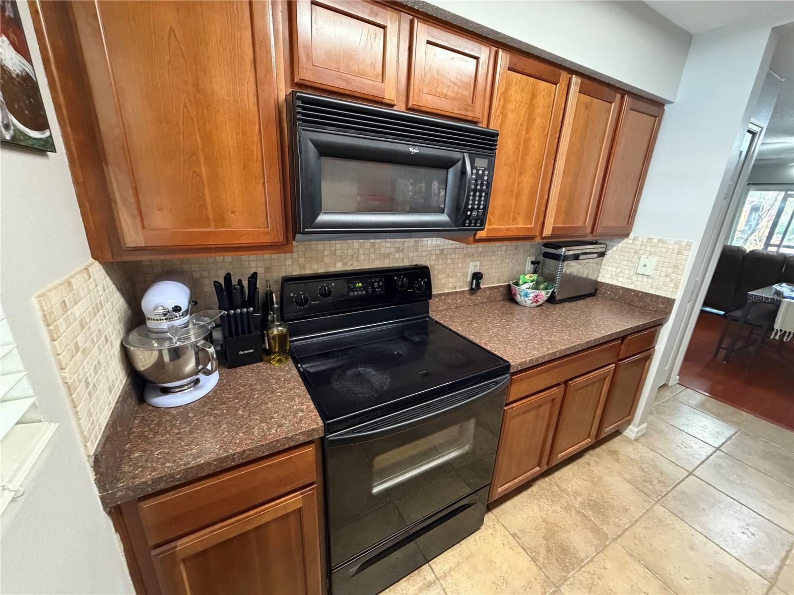 WRENWOOD CONDO - Residential