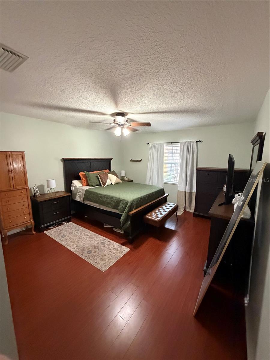 WRENWOOD CONDO - Residential