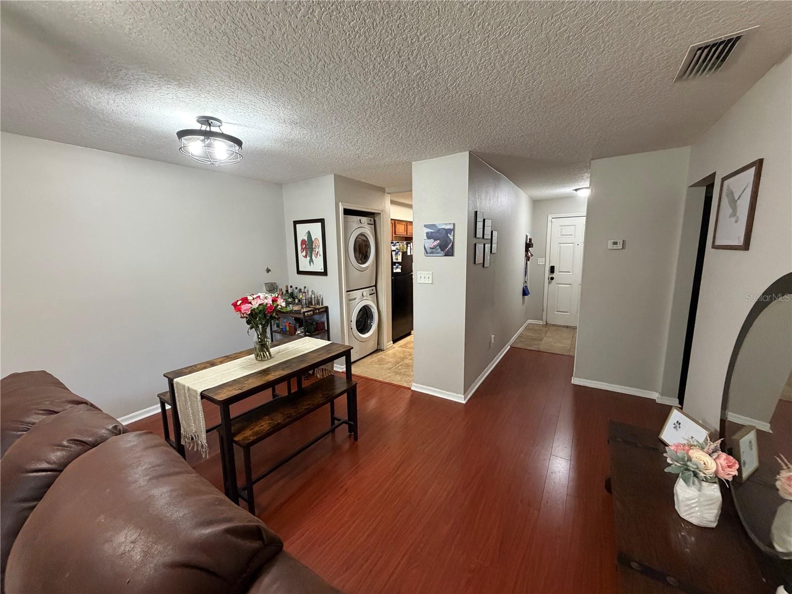 WRENWOOD CONDO - Residential