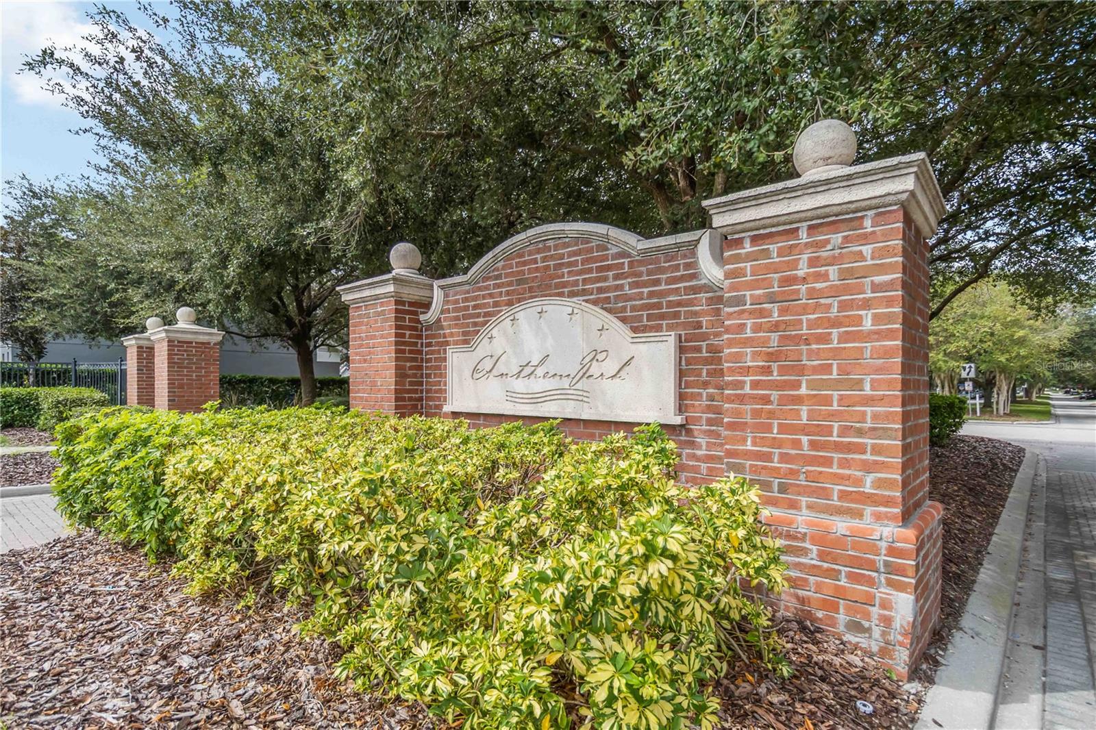 JEFFERSON GREEN AT ANTHEM PARK CONDO PH 13 - Residential