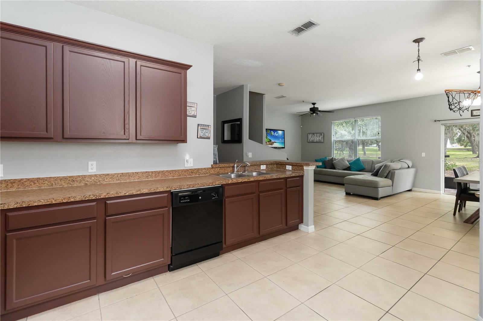 JEFFERSON GREEN AT ANTHEM PARK CONDO PH 13 - Residential