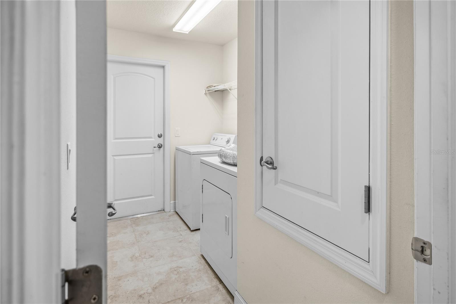 WOODS OF MOCCASIN WALLOW PH I - Residential Lease