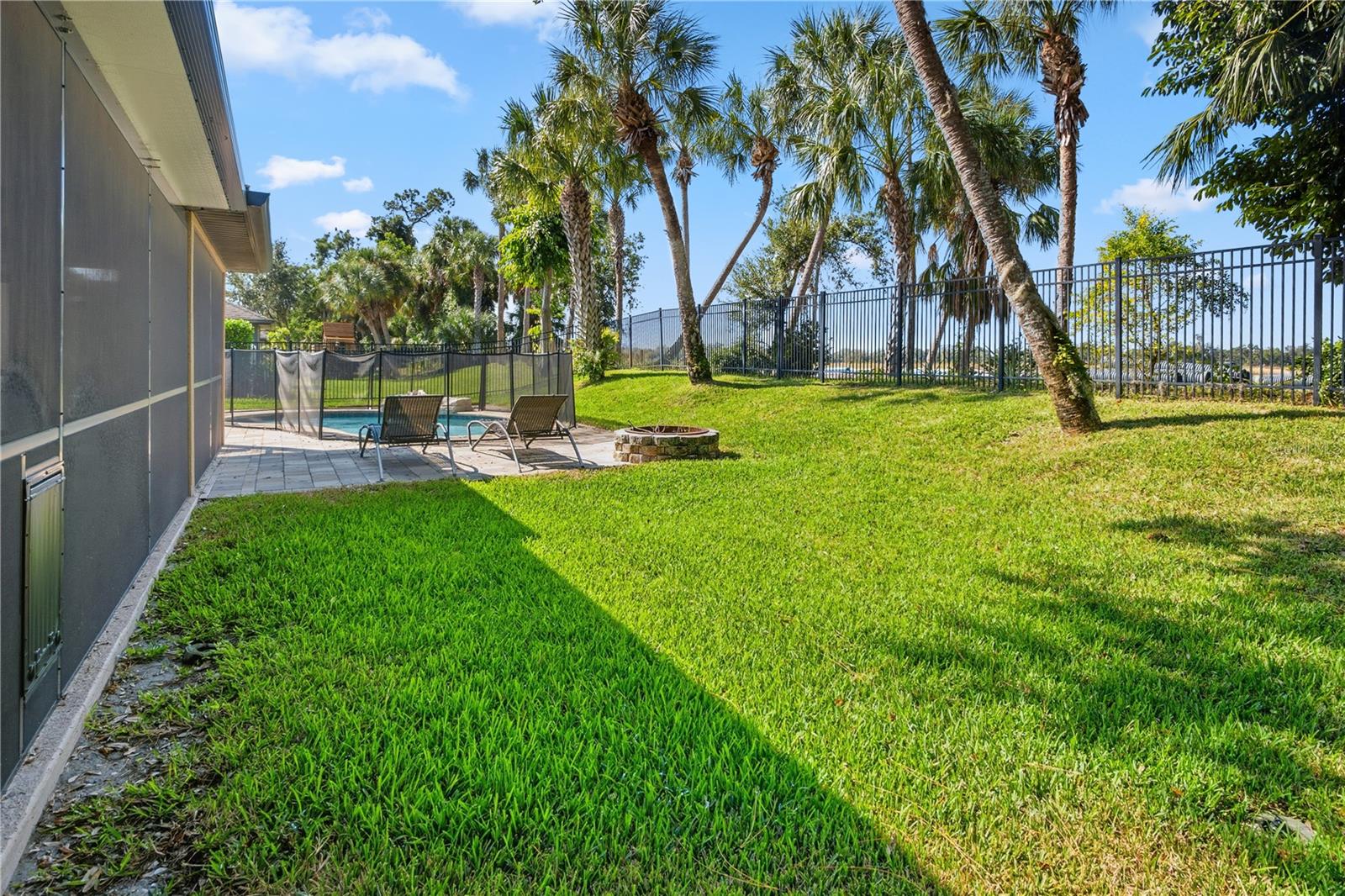 WOODS OF MOCCASIN WALLOW PH I - Residential Lease