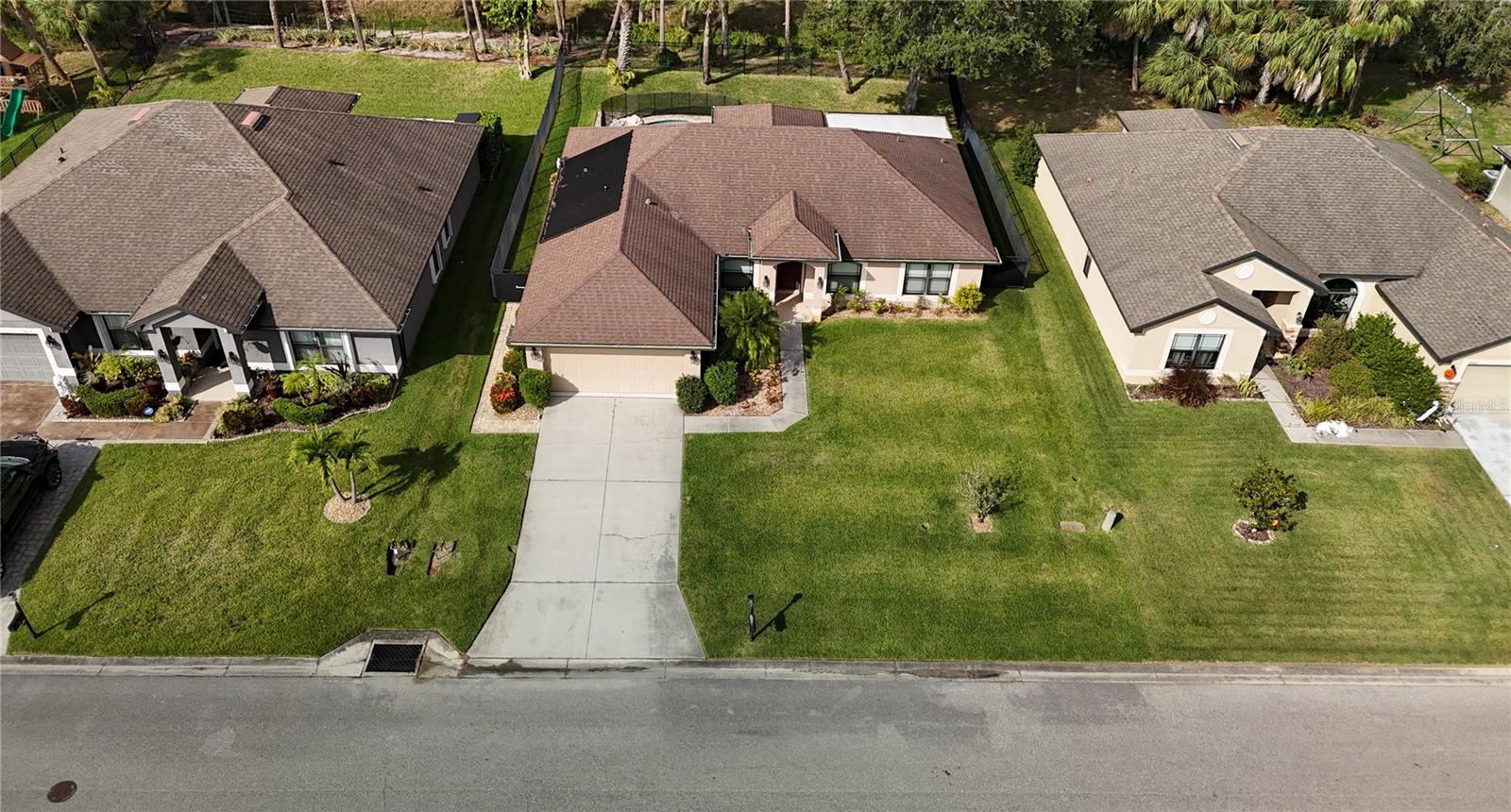 WOODS OF MOCCASIN WALLOW PH I - Residential Lease