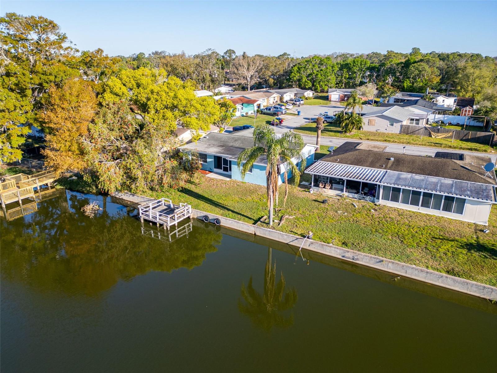 ALOHA GARDENS - Residential