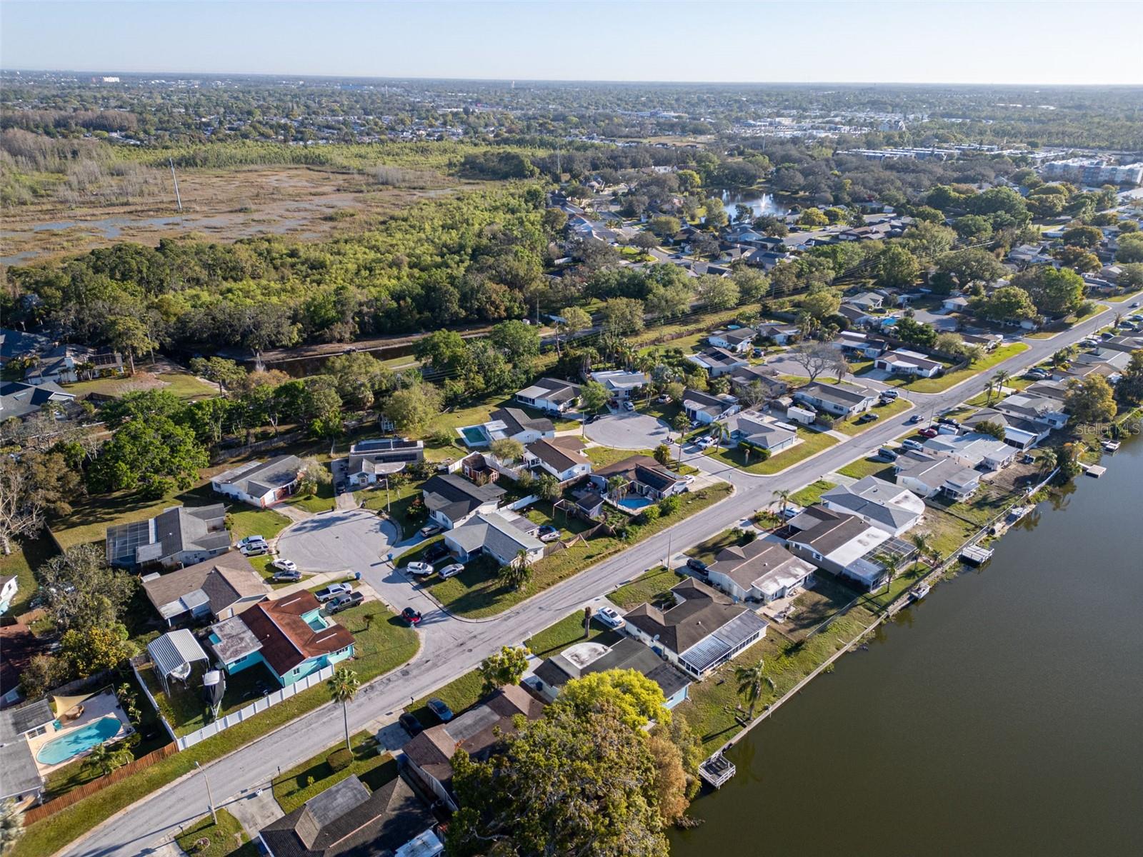 ALOHA GARDENS - Residential