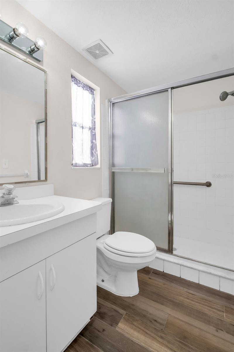 ALOHA GARDENS - Residential