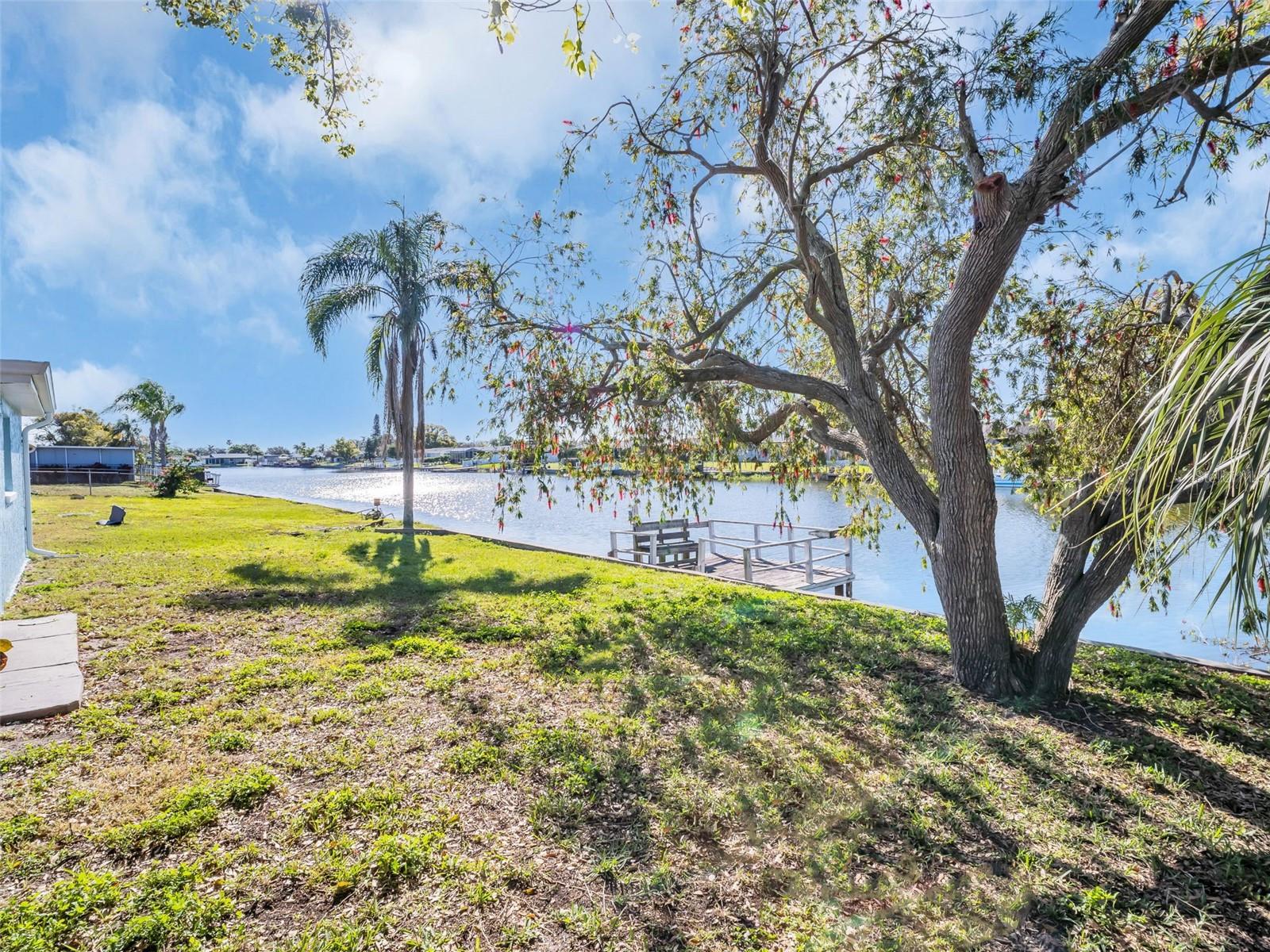 ALOHA GARDENS - Residential