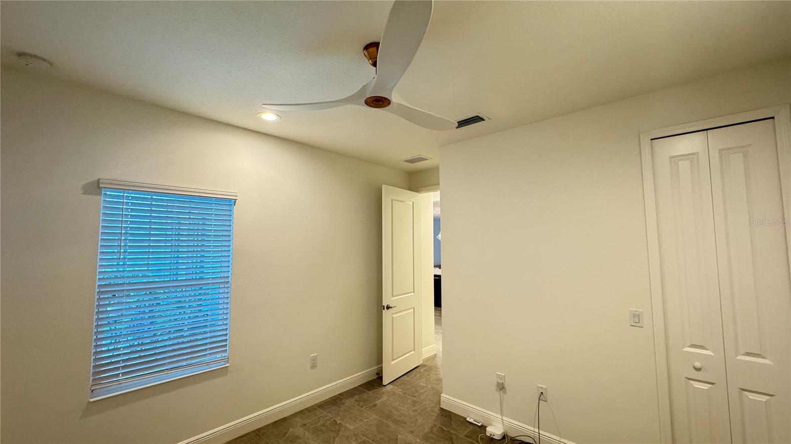 LOT 282, CANOE CREEK PH II SUBPH IIA & IIB PI #497 - Residential Lease