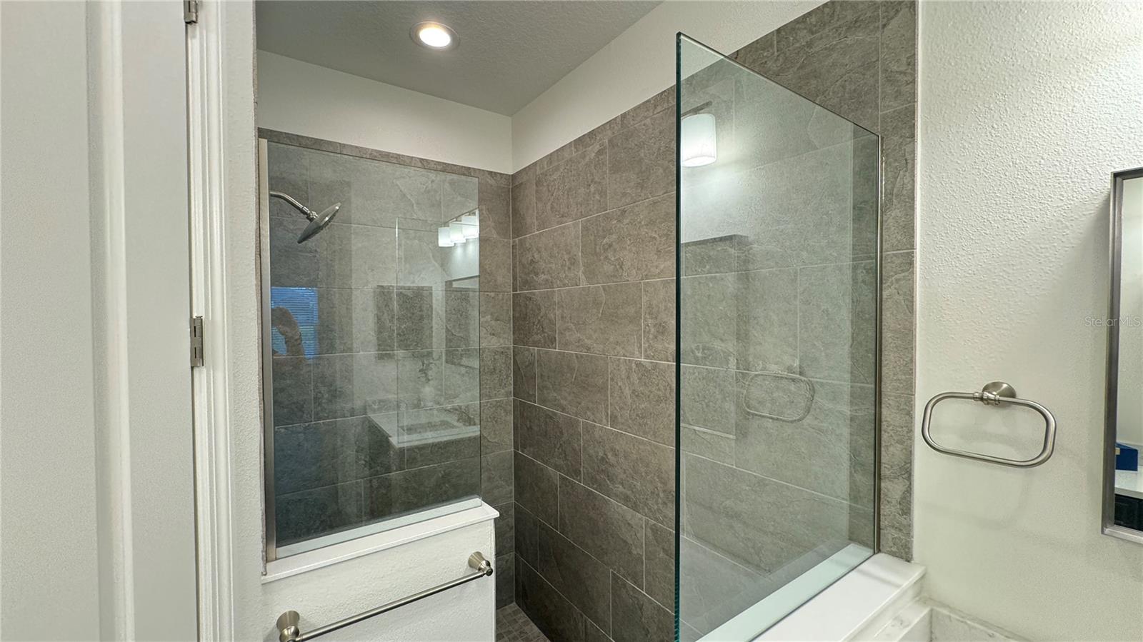 LOT 282, CANOE CREEK PH II SUBPH IIA & IIB PI #497 - Residential Lease