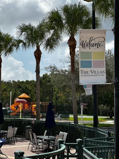 VILLAS AT SEVEN DWARFS LANE CONDO - Residential Lease