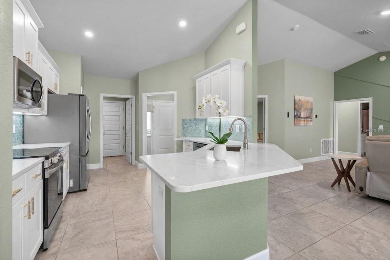 ORANGE BLOSSOM HILLS UN 11 - Residential